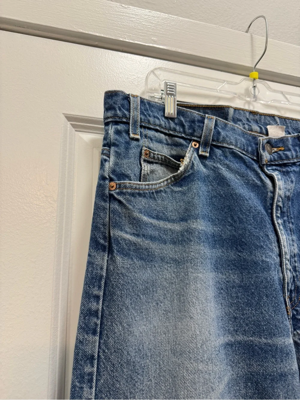 Vintage Levi’s Strauss 505 Regular Fit Straight Leg Orange Tag